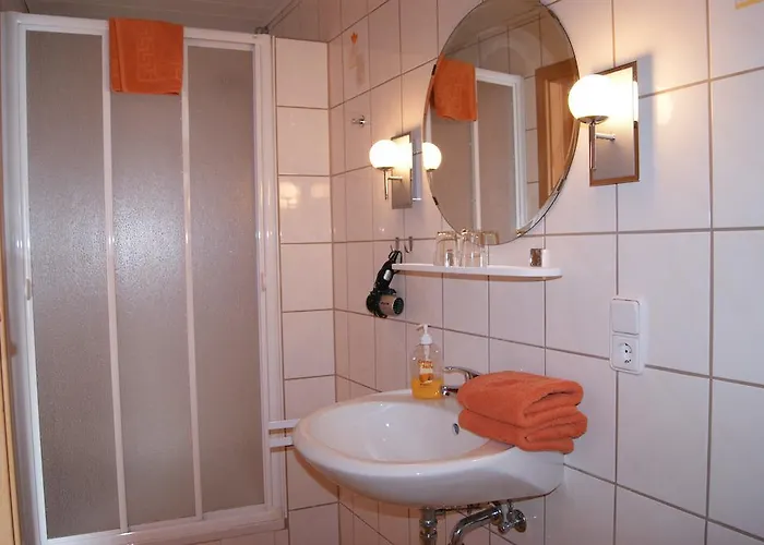 招待所 黑比膳食公寓